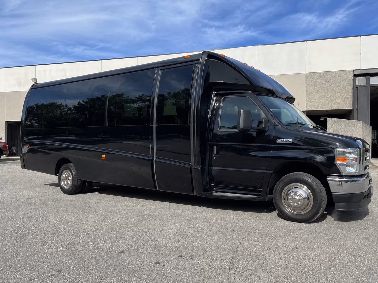desoto airport transportation onboard seating
