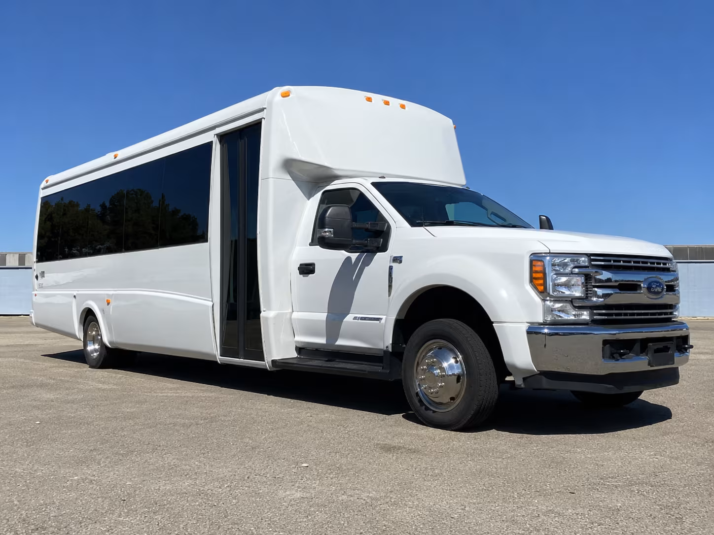 desoto prom transportation onboard seating