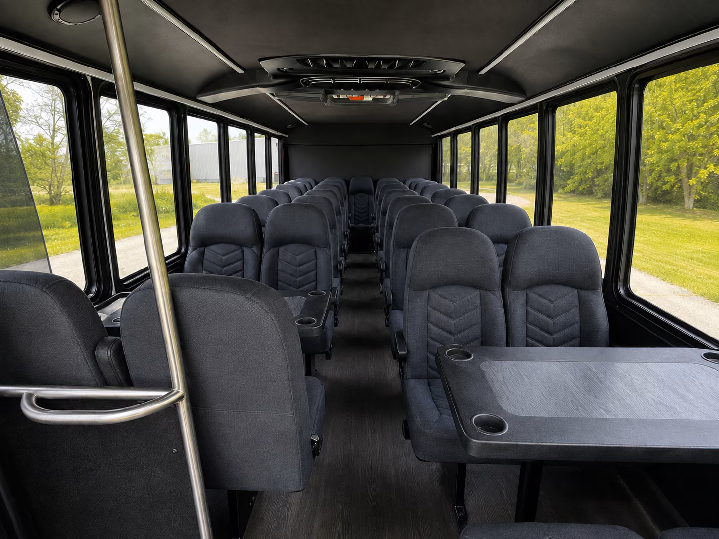 minibuses and charter buses to dickies arena and toyota music factory